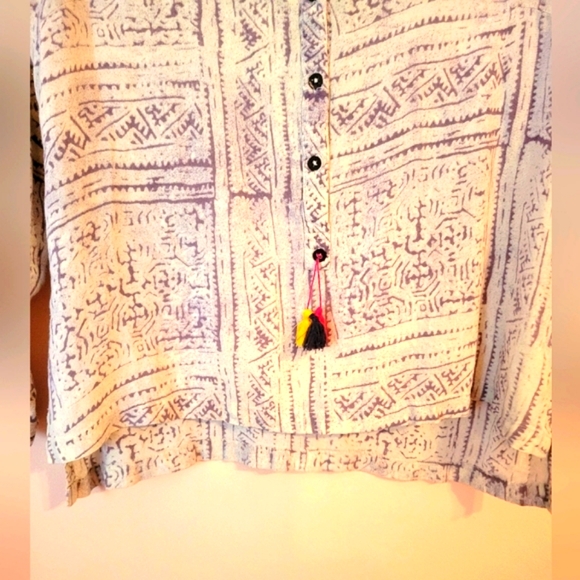 4/$20 Bombay Paisley Boho Button Down Breezy East-Indian-Inspired Top, Tassel, S - Picture 7 of 13